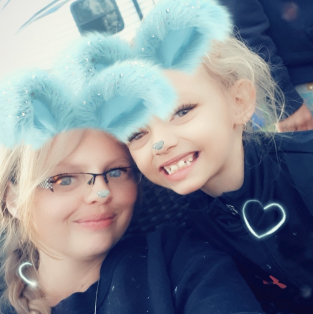 Meet your Posher, Amber